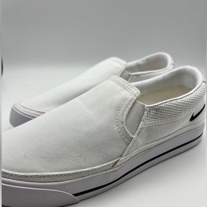 Nike Women’s Court Legacy SLIP US Size 8 (CW6540-100) *NO BOX*